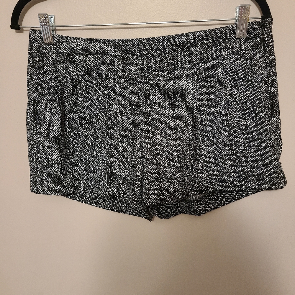 Express shorts size 4